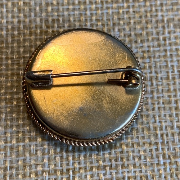 Antique micro mosaic brooch in excellent condition for age. - Picture 2 of 4